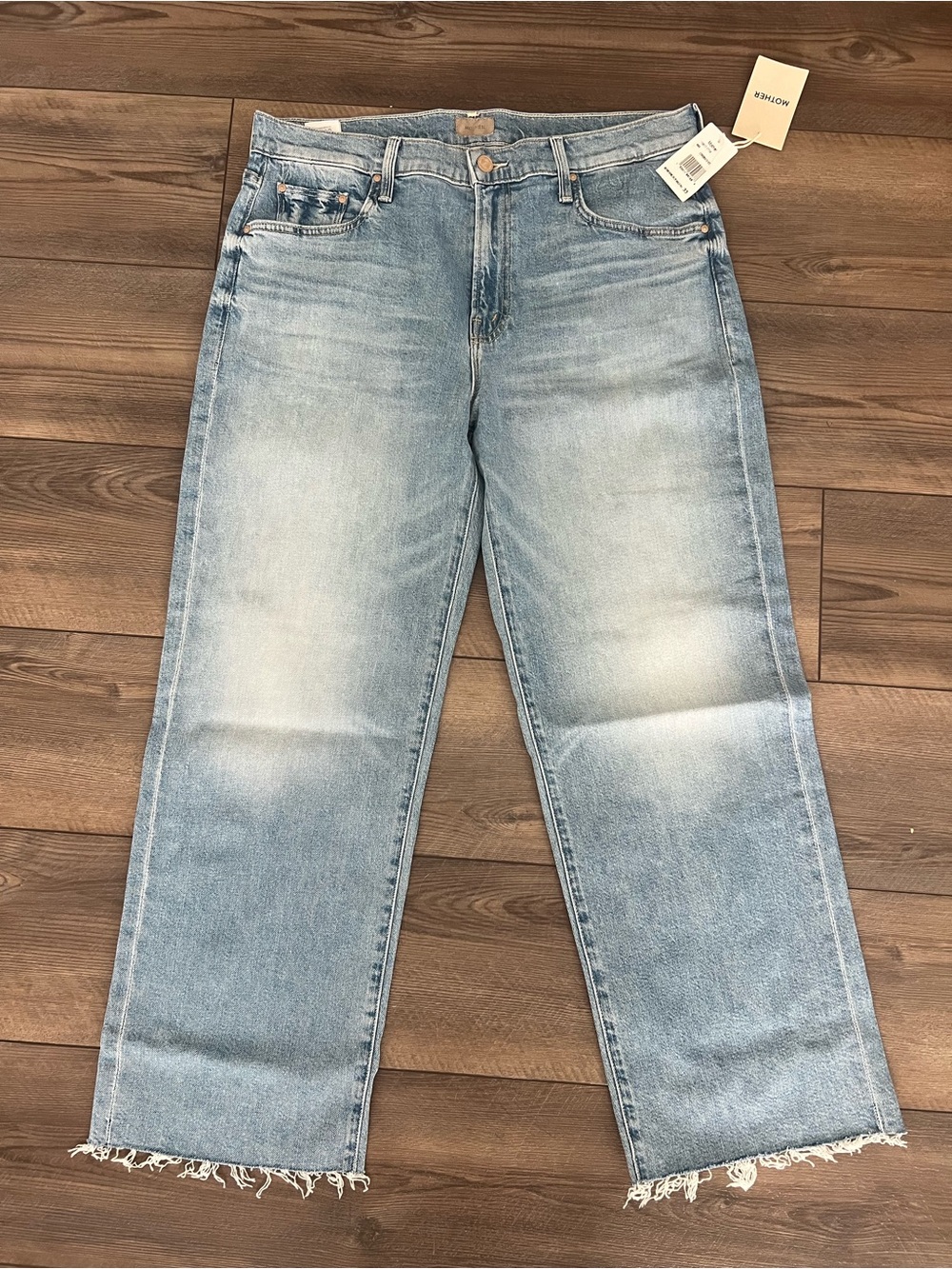 NWT MOTHER Mid Rise Rambler Zip Ankle Fray Jeans in Comeback Kid Sz 33